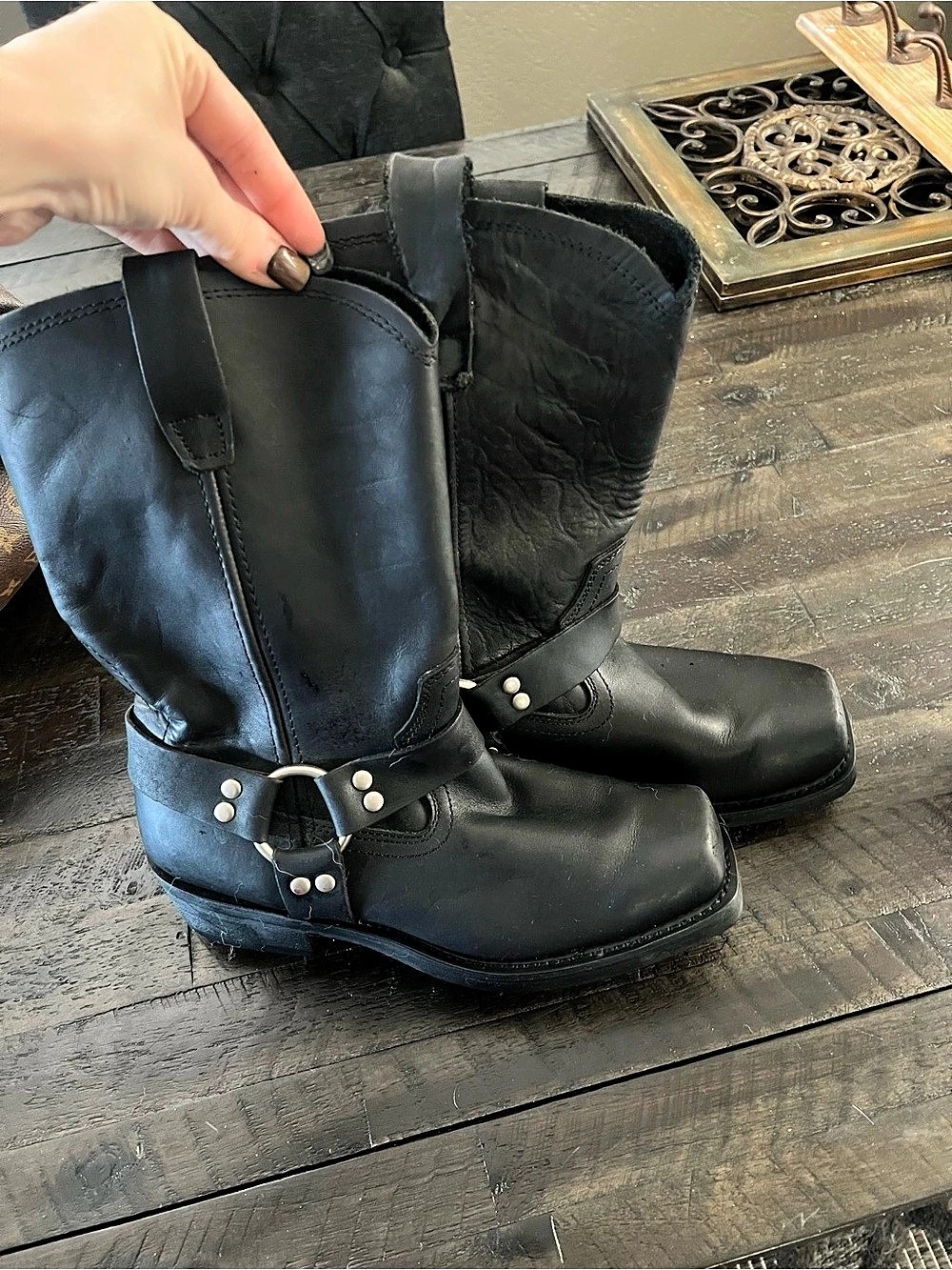 Cody James Western Heeled Boots in Black
